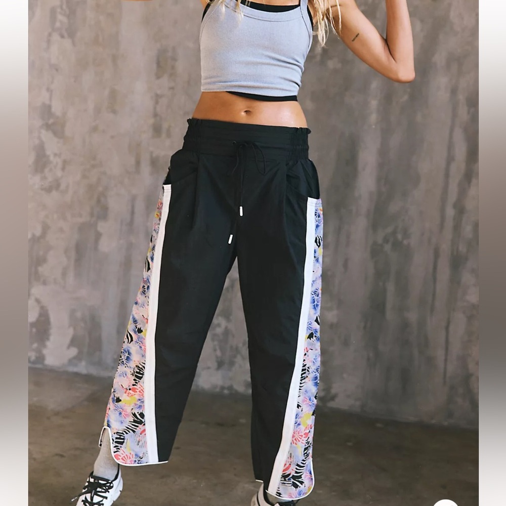 NWT FP Movement Champ Is Here Printed Pants